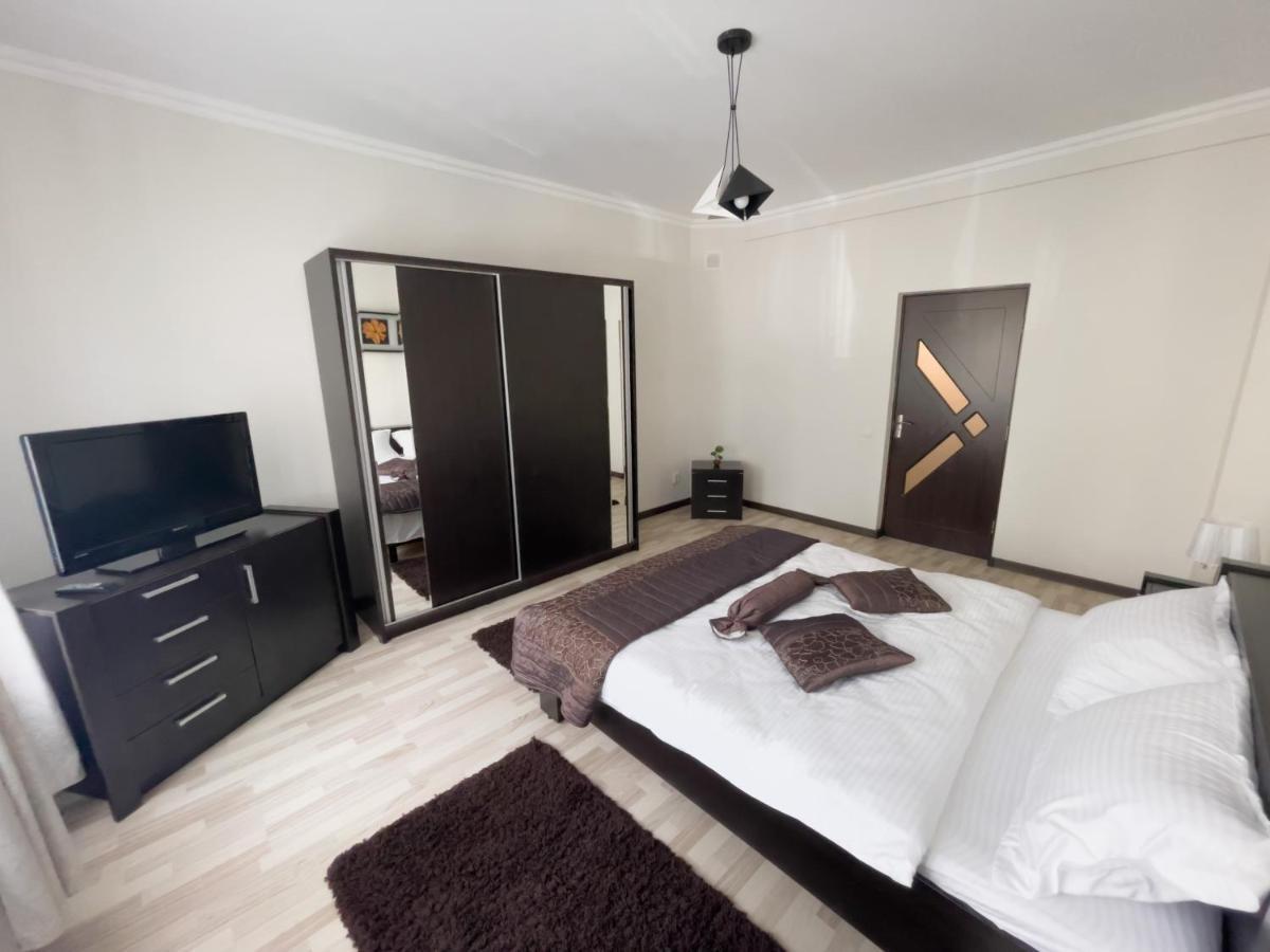 Enjoy Apartments - Spacious Retreat In Our Villa Cluj-Napoca Eksteriør billede